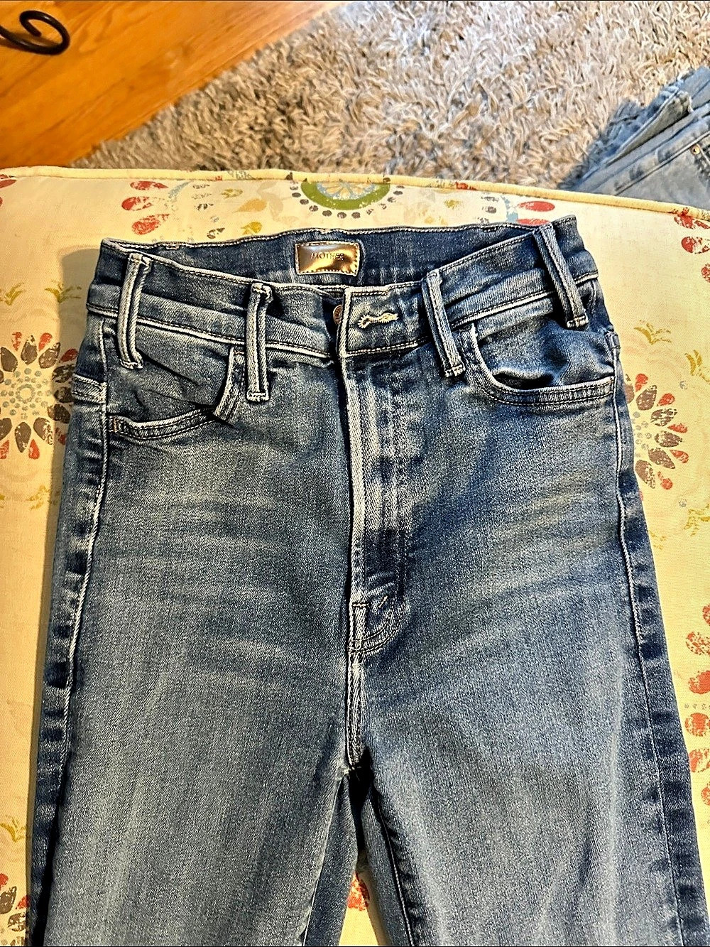 MOTHER The Dazzler Raw Hem Bootcut Jeans Waist 25 Blue